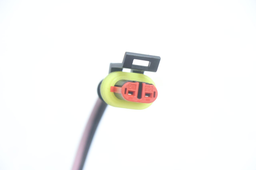 photo de USB SOCKET PIAGGIO MP3 HPE 530 (2022 - 2026) - Technical close-up
