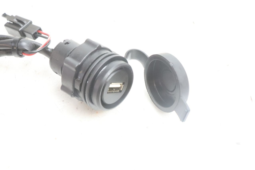 photo de USB SOCKET JM MOTORS OLDIES 4T 50 (2010 - 2020) - Component detail