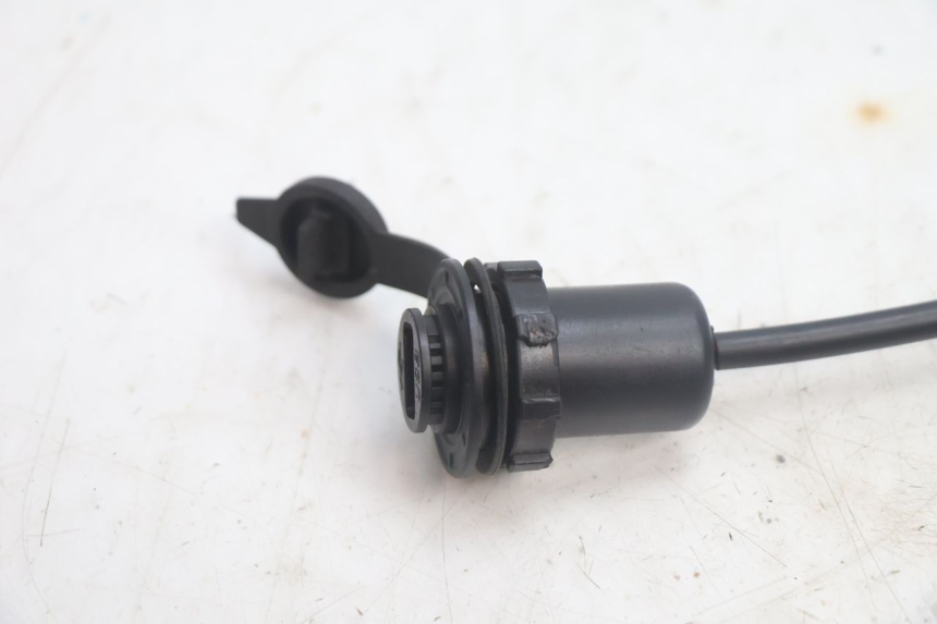 photo de USB SOCKET JM MOTORS R-MAX TECH 50 (2024 - 2026) - Product overview