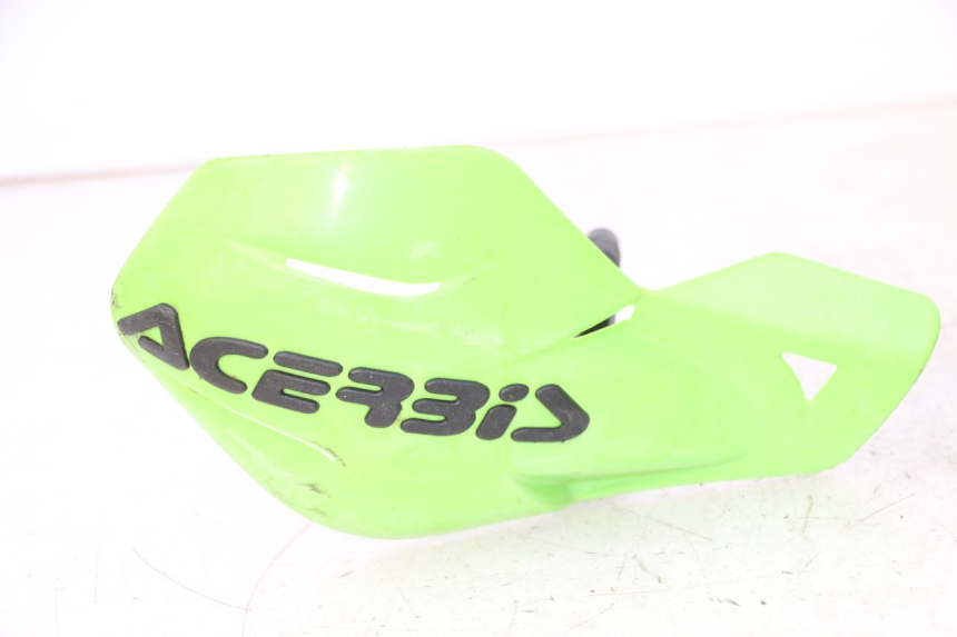 photo de HANDGUARDS KAWASAKI KX 65 (2000 - 2019) - Distinctive features