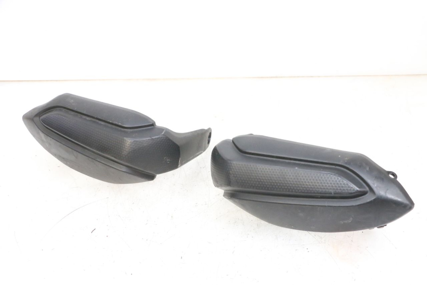 photo de HANDGUARDS YAMAHA TDM ABS 900 (2002 - 2014) - Main view