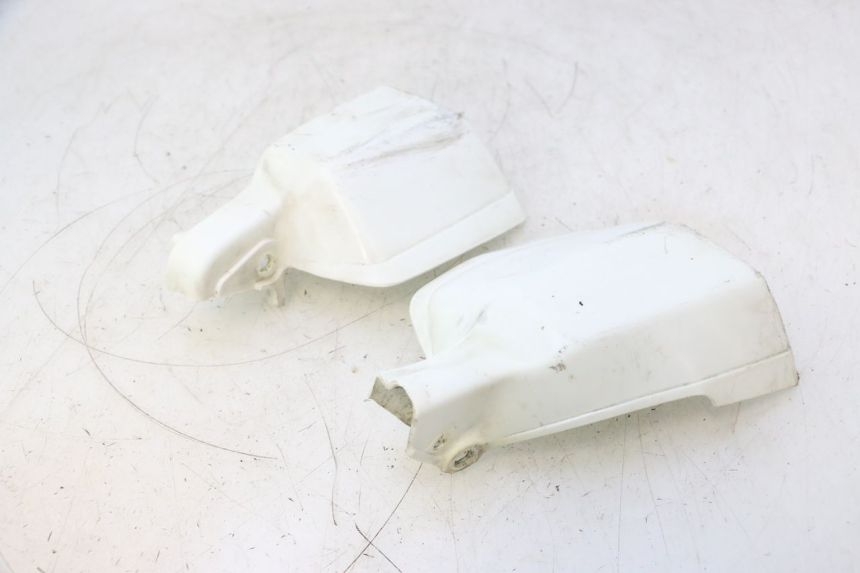 photo de HANDGUARDS HONDA XRV AFRICA TWIN 750 (1990 - 1992) - Product overview
