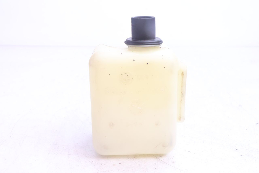 photo de WINDSHIELD WASHER RESERVOIR BMW C1 125 (2000 - 2003) - Component detail