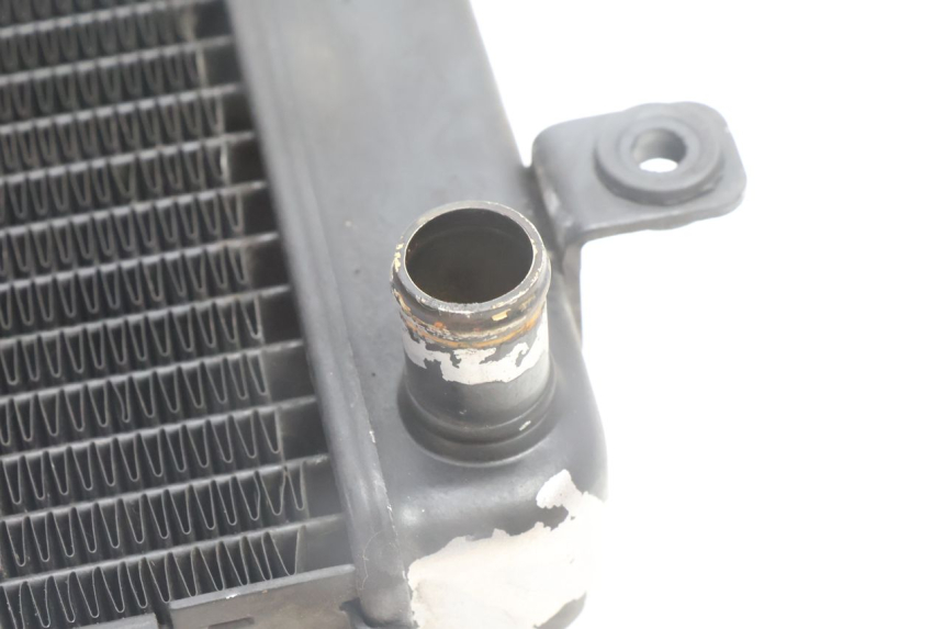 photo de RADIATOR BMW C1 125 (2000 - 2003) - Fixing points details