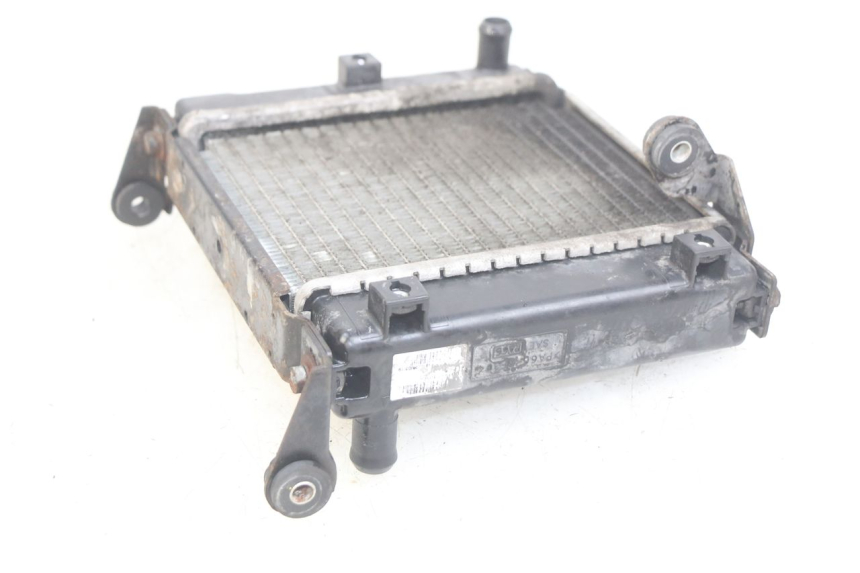 photo de RADIATOR KYMCO DINK STREET 125 (2009 - 2014) - Alternative perspective