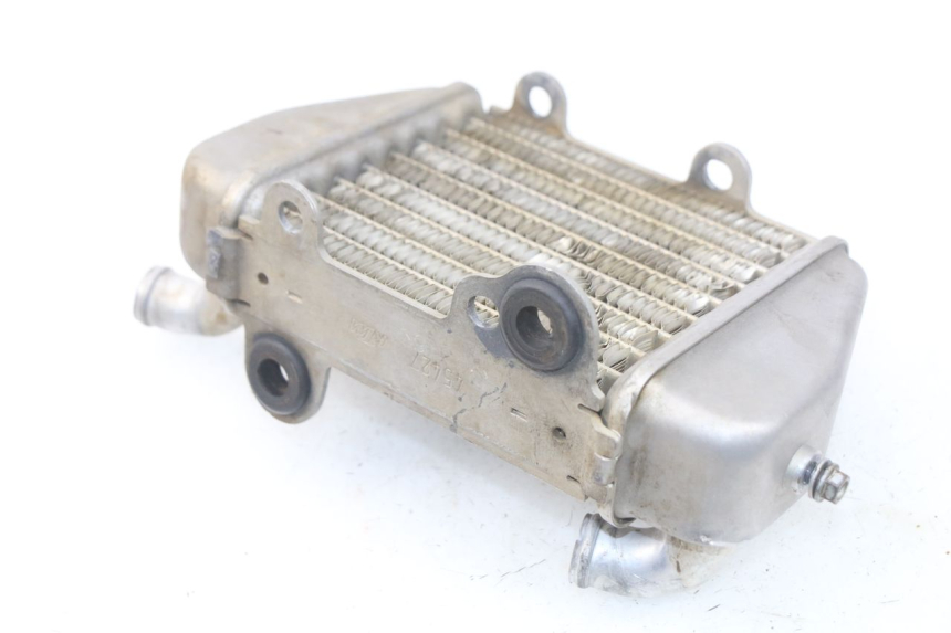 photo de RIGHT COOLANT RADIATOR KTM SX 85 (2003 - 2012) - Zoom on usage condition
