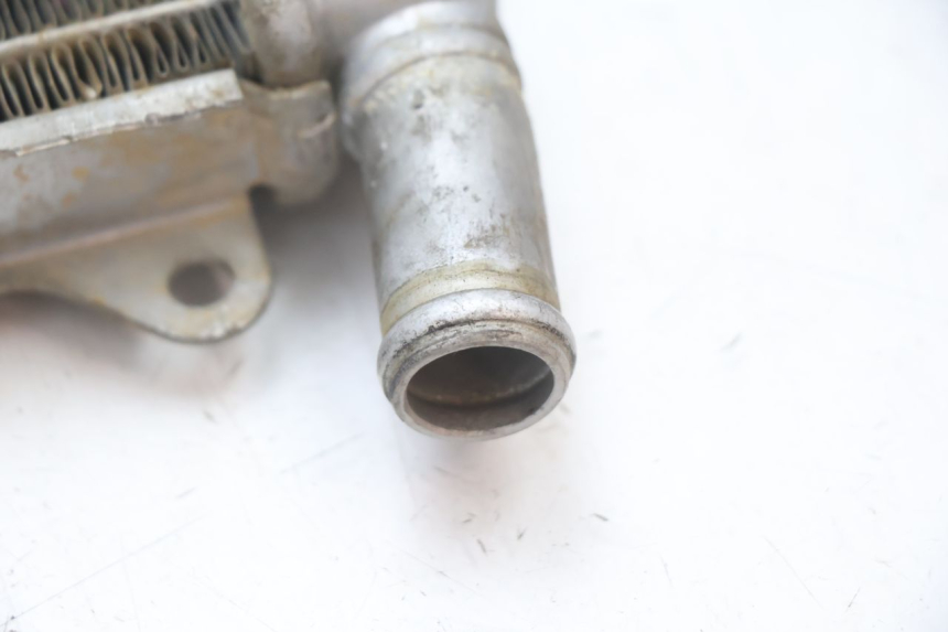 photo de RIGHT COOLANT RADIATOR BOOM TRIKE FUN 500 (2004 - 2010) - Fixing points details