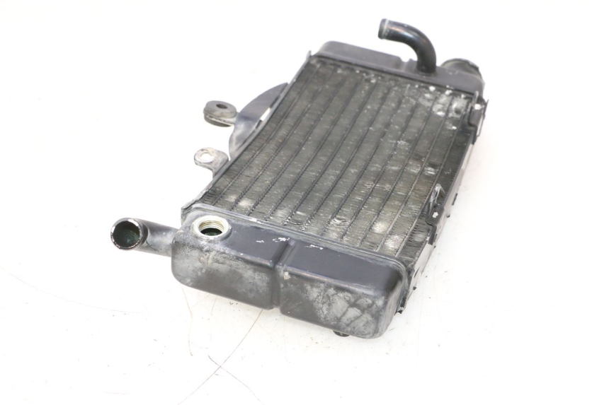 photo de RIGHT COOLANT RADIATOR HONDA XRV AFRICA TWIN 750 (1990 - 1992) - Surface and material condition