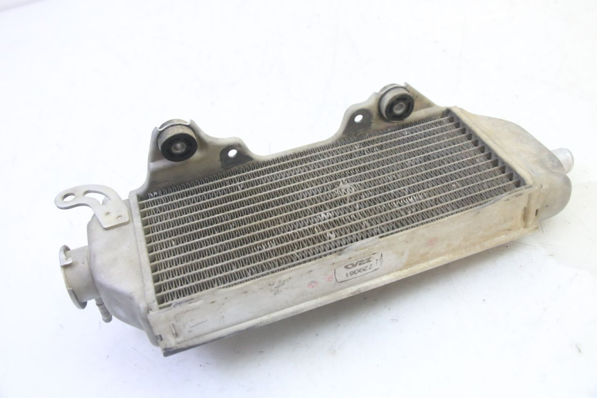 photo de RIGHT COOLANT RADIATOR YAMAHA YZ-F YZF 250 (2014 - 2018) - Alternative perspective