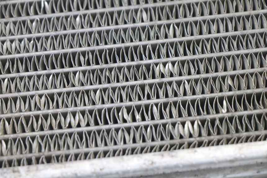 photo de RIGHT COOLANT RADIATOR YAMAHA YZ 125 (2006 - 2016) - Zoom on usage condition