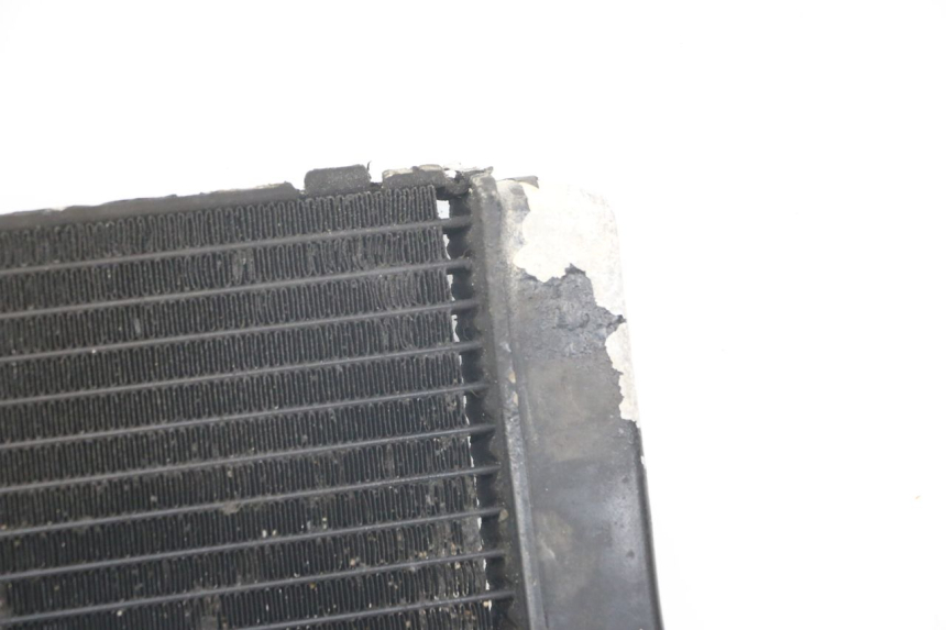 photo de RADIATOR HONDA FJS SILVERWING SILVER WING 600 (2001 - 2010) - Distinctive features