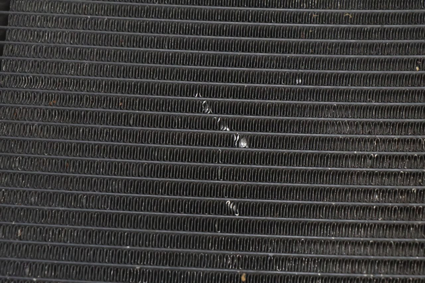 photo de COOLANT RADIATOR YAMAHA FZ8 800 (2010 - 2016) - Zoom on usage condition