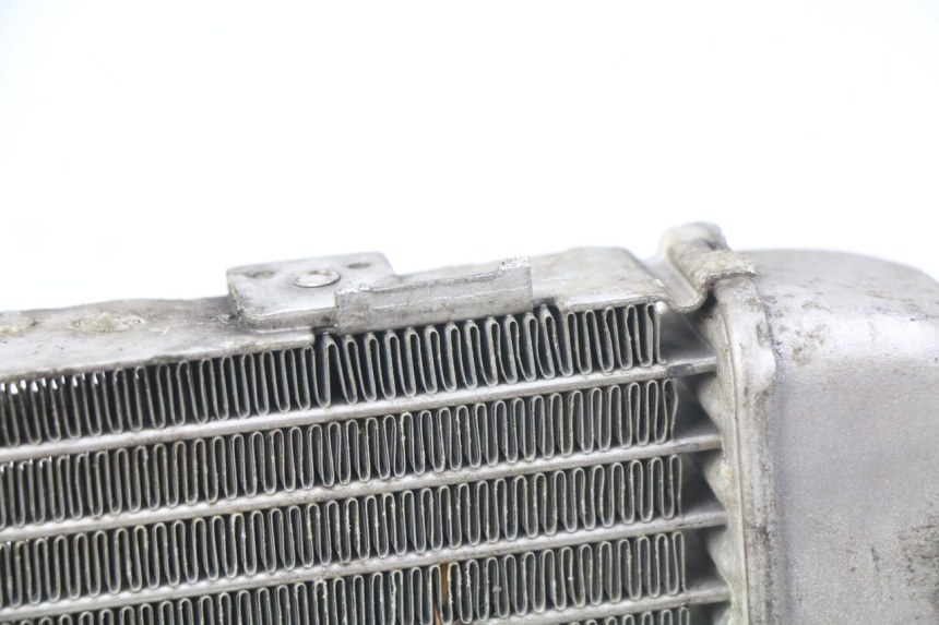 photo de LEFT RADIATOR HONDA VFR FI RC46 800 (1998 - 2001) - Additional view of the item