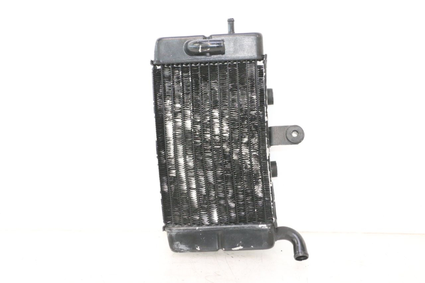photo de LEFT COOLANT RADIATOR HONDA XRV AFRICA TWIN 750 (1990 - 1992) - Distinctive features