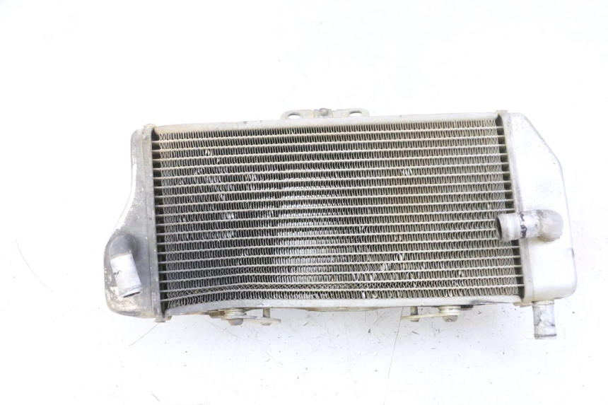 photo de LEFT COOLANT RADIATOR YAMAHA YZ-F YZF 250 (2007 - 2013) - Fixing points details