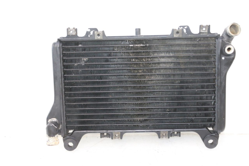 photo de COOLANT RADIATOR KAWASAKI GPX F ZX750F 750 (1986 - 1990) - Fixing points details