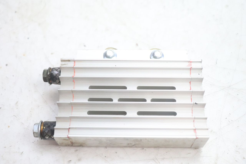 photo de OIL RADIATOR MINI MX DRIFT 150 - Component detail