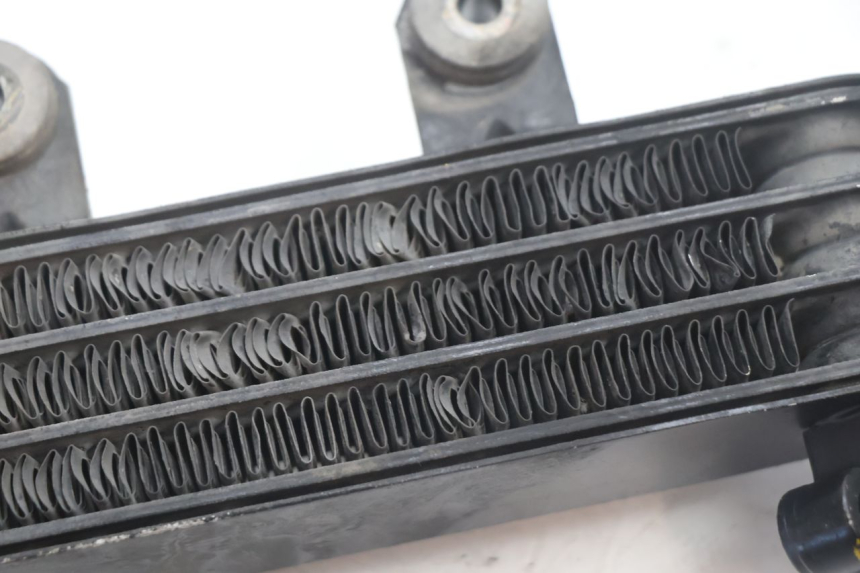 photo de OIL RADIATOR HONDA XRV AFRICA TWIN 750 (1990 - 1992) - Zoom on usage condition