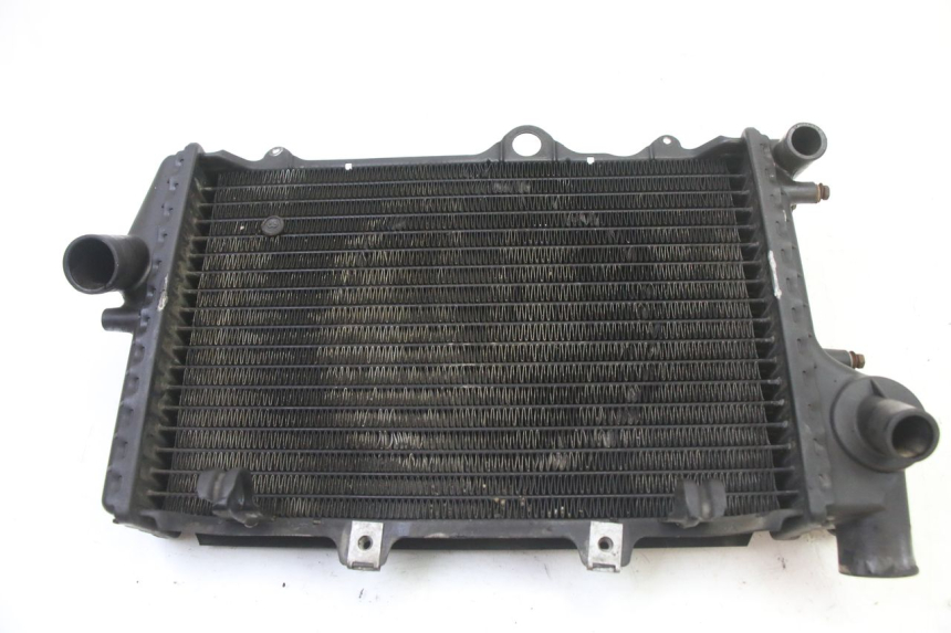photo de COOLANT RADIATOR BMW K 75 RT 750 (1989 - 1997) - Technical close-up