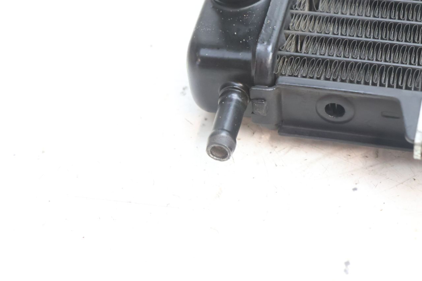 photo de COOLANT RADIATOR PIAGGIO MP3 500 (2016 - 2018) - Technical close-up