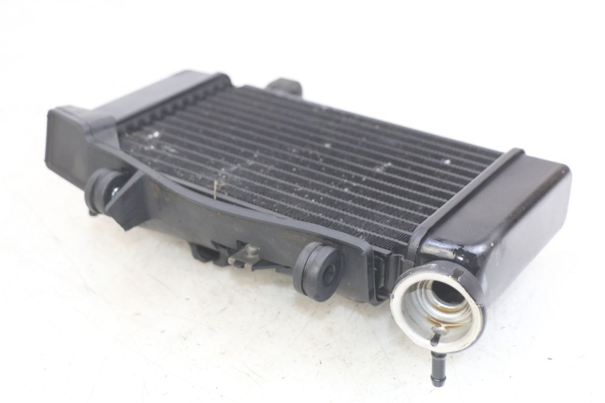 photo de RADIATOR YAMAHA MT ABS 125 (2014 - 2018) - Zoom on usage condition