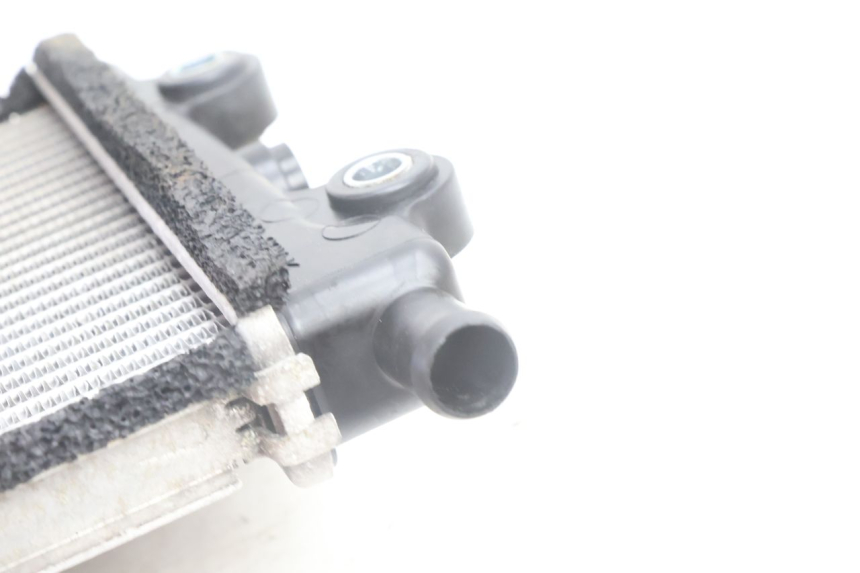 photo de COOLANT RADIATOR YAMAHA N-MAX NMAX 125 (2021 - 2024) - Technical close-up