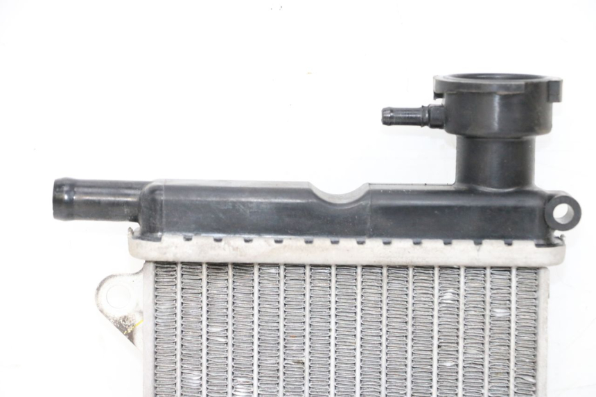 photo de RADIATOR YAMAHA NEOS NEO'S 4T 50 (2008 - 2016) - Fixing points details
