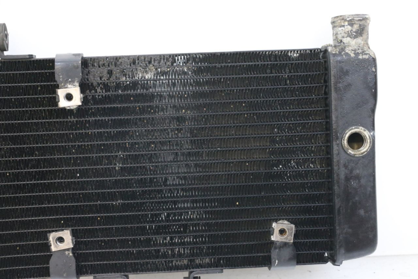 photo de RADIATOR HONDA NTV DEAUVILLE 650 (1998 - 2001) - Distinctive features