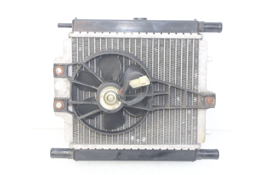 photo de RADIATOR PEUGEOT SATELIS 125 (2010 - 2012) - Fixing points details