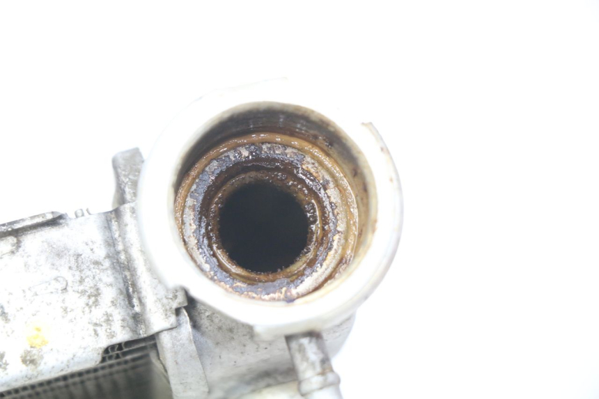 photo de COOLANT RADIATOR SUZUKI SIXTEEN 125 (2008 - 2010) - Component detail