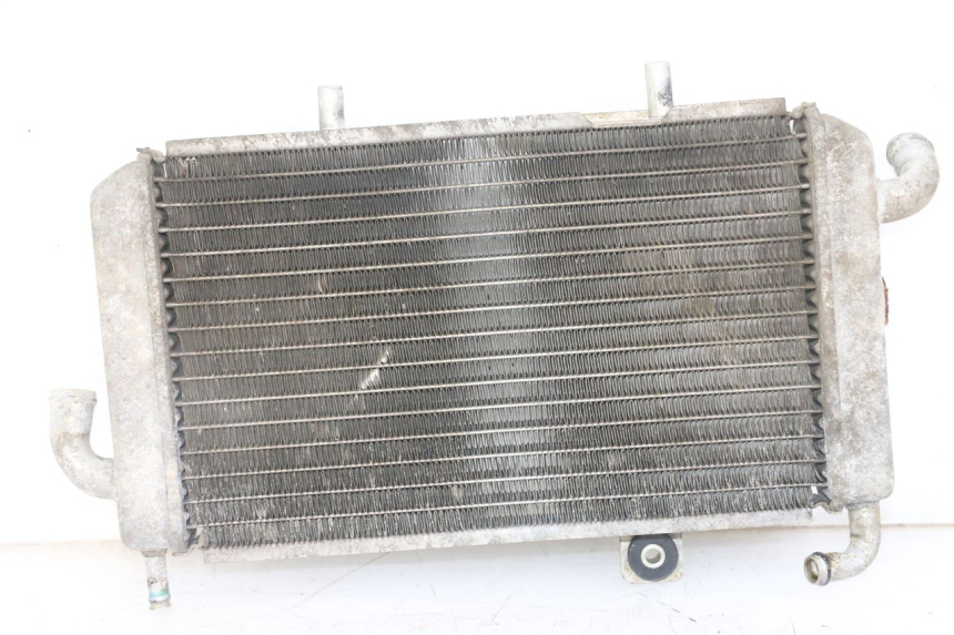 photo de RADIATOR PIAGGIO SUPER LX 125 (2000 - 2003) - Fixing points details