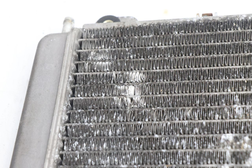 photo de COOLANT RADIATOR PIAGGIO X9 AMALFI 180 (2000 - 2003) - Technical close-up