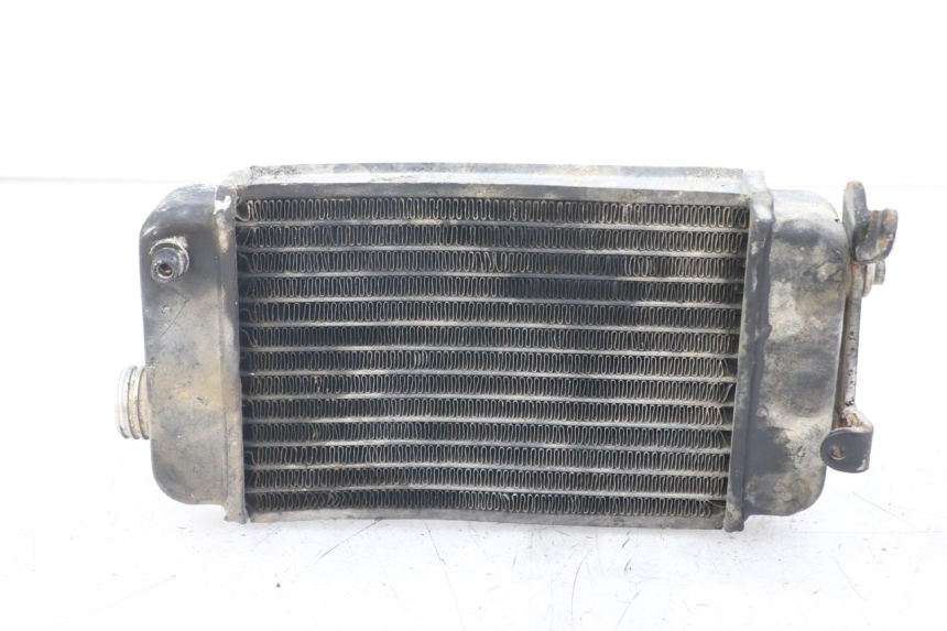 photo de RADIATOR PEUGEOT XP6 50 (1997 - 2003) - Fixing points details