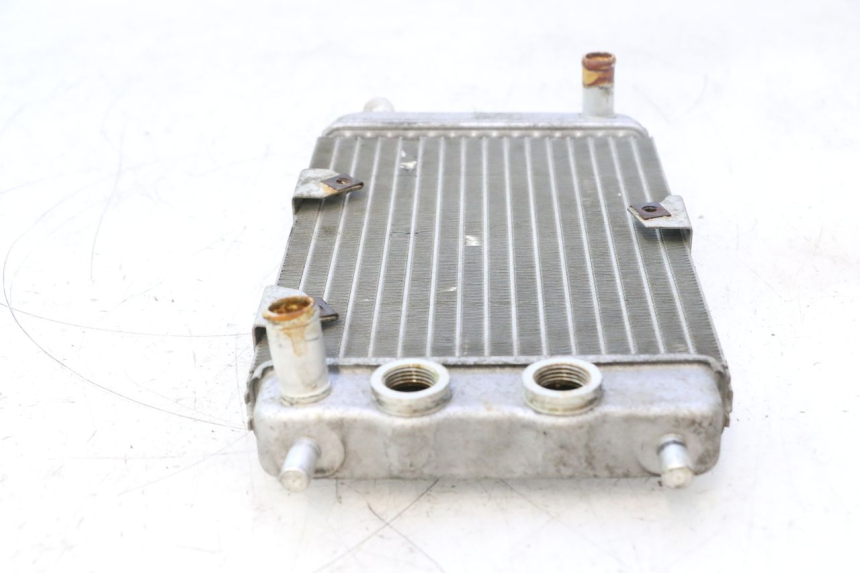 photo de RADIATOR YAMAHA YP MAJESTY 125 (2002 - 2006) - Additional view of the item