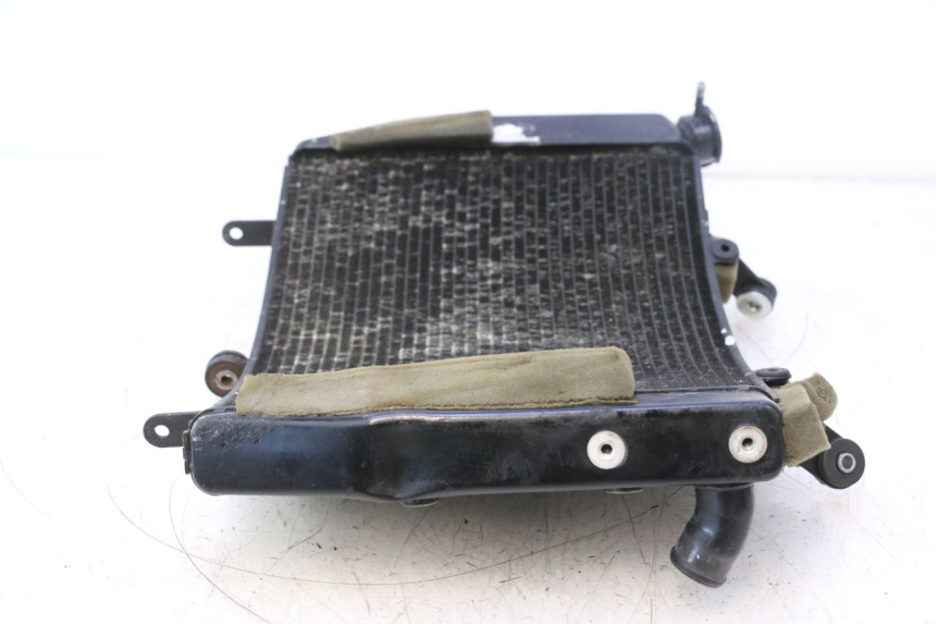 photo de COOLANT RADIATOR YAMAHA YZF R6 600 (2008 - 2009) - High-resolution close-up