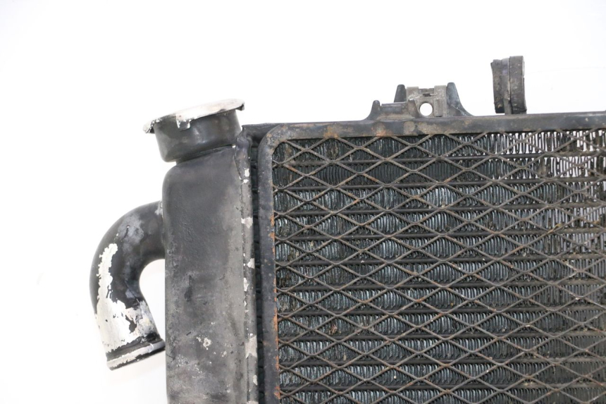 photo de RADIATOR KAWASAKI ZX-6R ZX6R 600 (1995 - 1997) - Focus on structure
