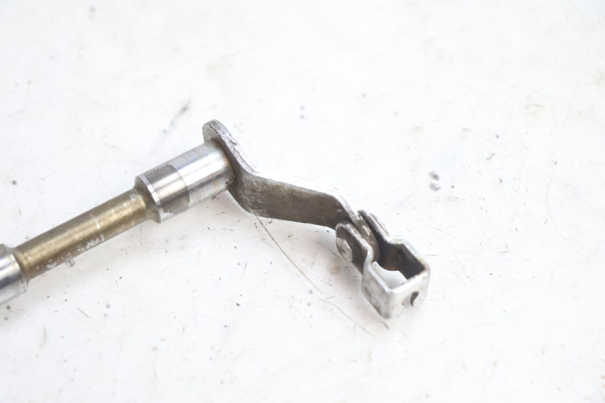 photo de CLUTCH SLAVE CYLINDER HONDA CB TWO FIFTY 250 (1991 - 2002) - Zoom on usage condition