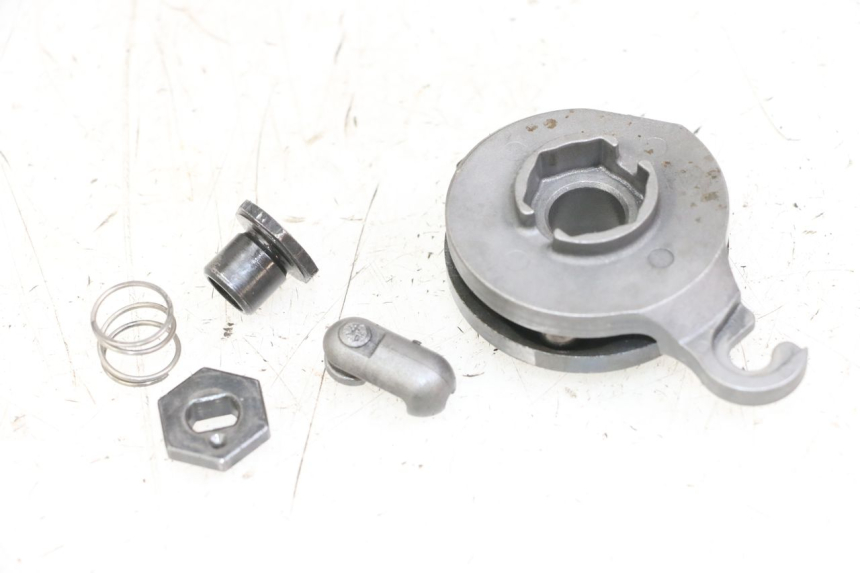 photo de CLUTCH SLAVE CYLINDER HARLEY DAVIDSON SPORTSTER XL CUSTOM 883 (1999 - 2006) - Component detail