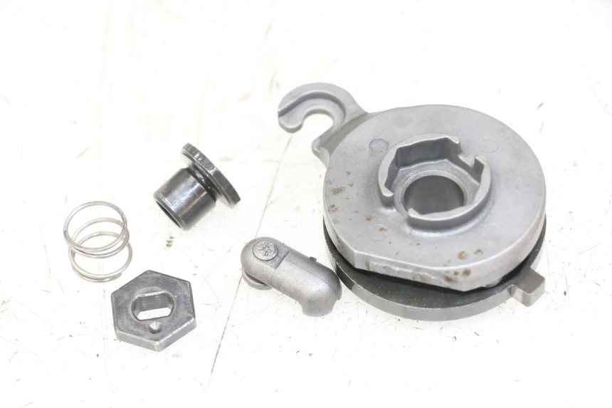 photo de CLUTCH SLAVE CYLINDER HARLEY DAVIDSON SPORTSTER XL CUSTOM 883 (1999 - 2006) - Zoom on usage condition