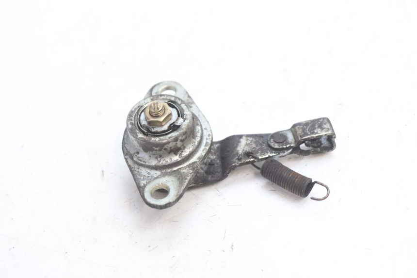 photo de CLUTCH SLAVE CYLINDER SUZUKI SV S 650 (2003 - 2009) - Technical close-up