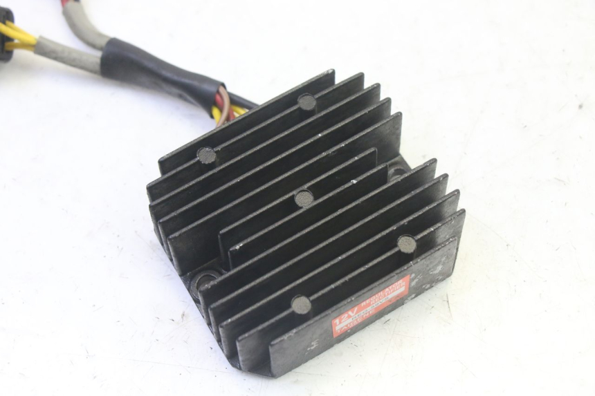 photo de REGULATOR CHARGE QUADRO 4 4D 350 (2015 - 2018) - Component detail