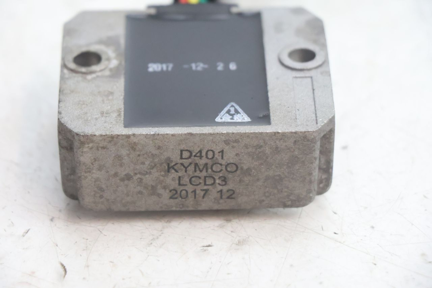 photo de CHARGING REGULATOR KYMCO AGILITY 4T 50 (2018 - 2022) - Alternative perspective