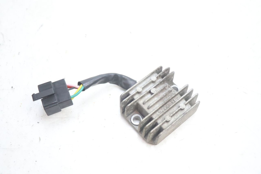 photo de CHARGING REGULATOR KYMCO AGILITY 4T 50 (2018 - 2022) - Main view