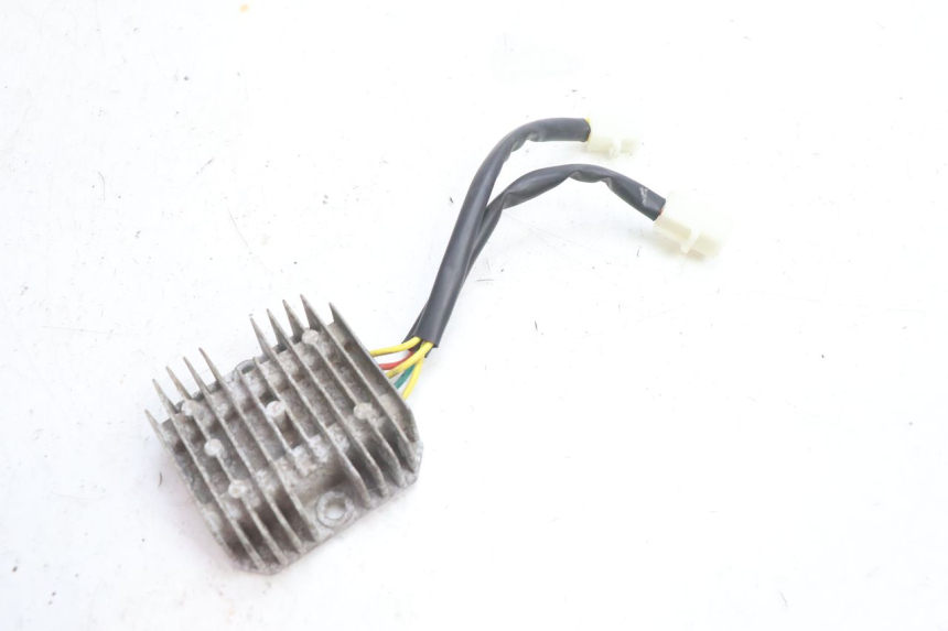 photo de REGULATOR KYMCO AGILITY CITY 16P 125 (2015 - 2024) - Main view