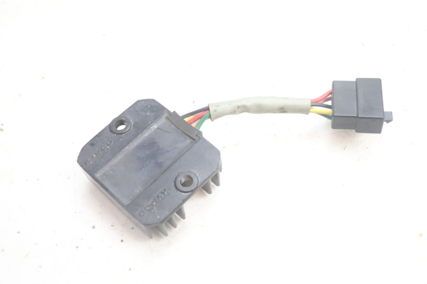 photo de CHARGING REGULATOR KYMCO AGILITY CITY 2T 50 (2008 - 2016) - Zoom on usage condition