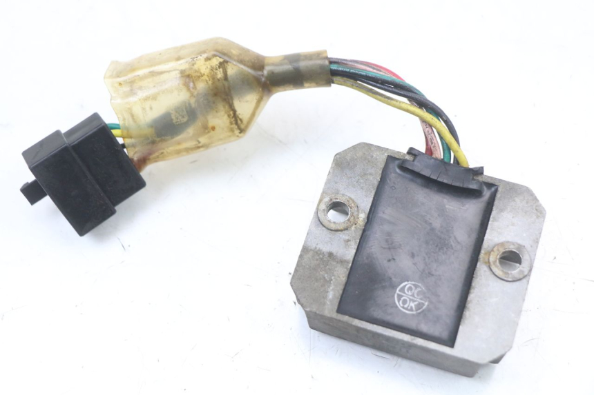 photo de CHARGING REGULATOR KYMCO AGILITY RS 4T 50 (2009 - 2013) - Zoom on usage condition