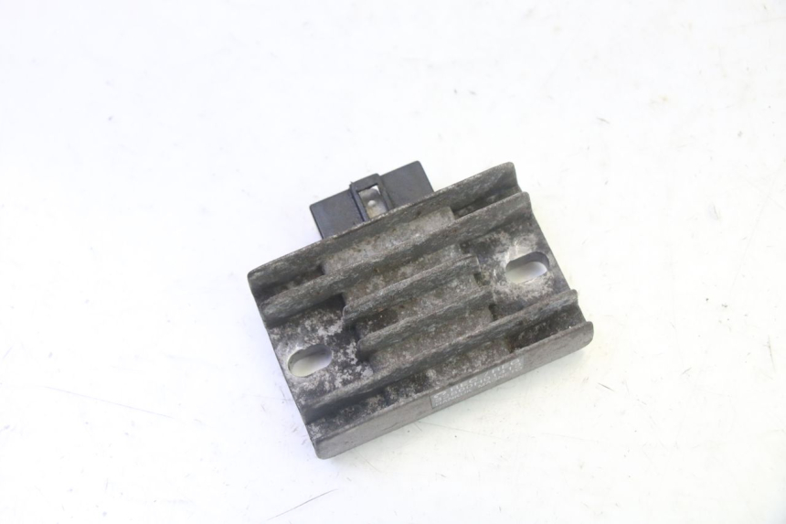 photo de REGULATOR HYOSUNG GV AQUILA 125 (2000 - 2009) - Main view