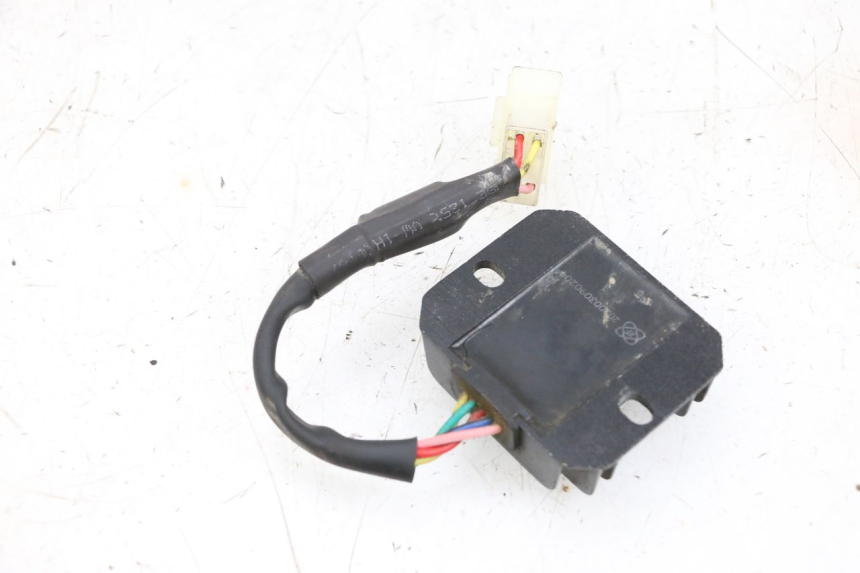 photo de REGULATOR MAG POWER BOMBERS 4T 50 (2016 - 2026) - Zoom on usage condition