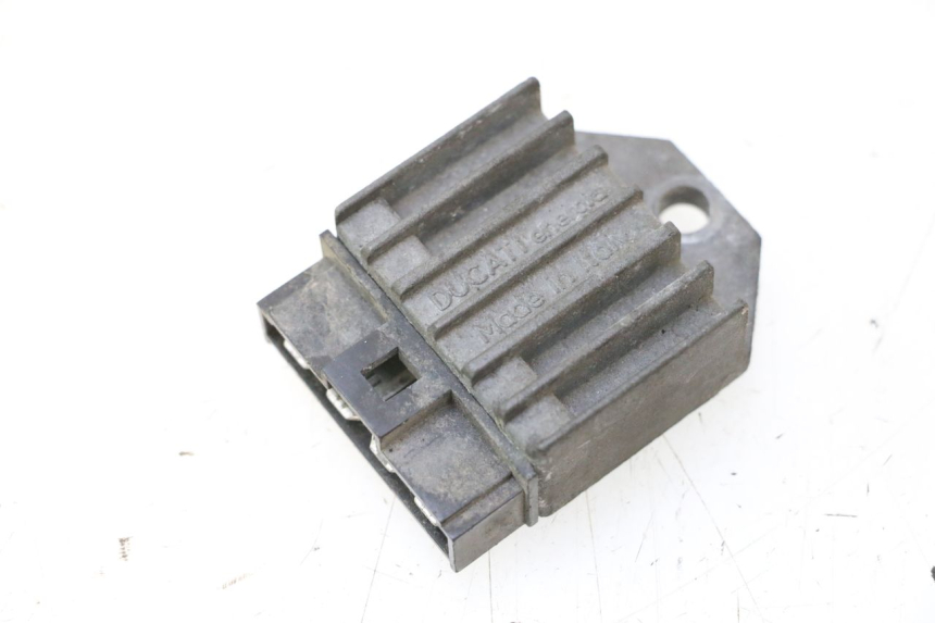 photo de CHARGING REGULATOR MBK BOOSTER SPIRIT 50 (1999 - 2003) - Main view