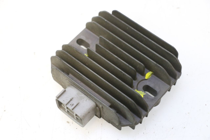 photo de CHARGING REGULATOR SUZUKI BURGMAN 125 (2007 - 2014) - Main view